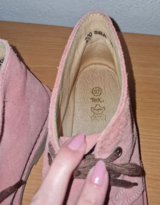 Botín Safari o pisamonas Rosa.