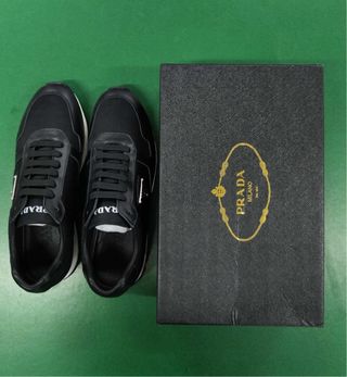 Zapatillas deportivas negras