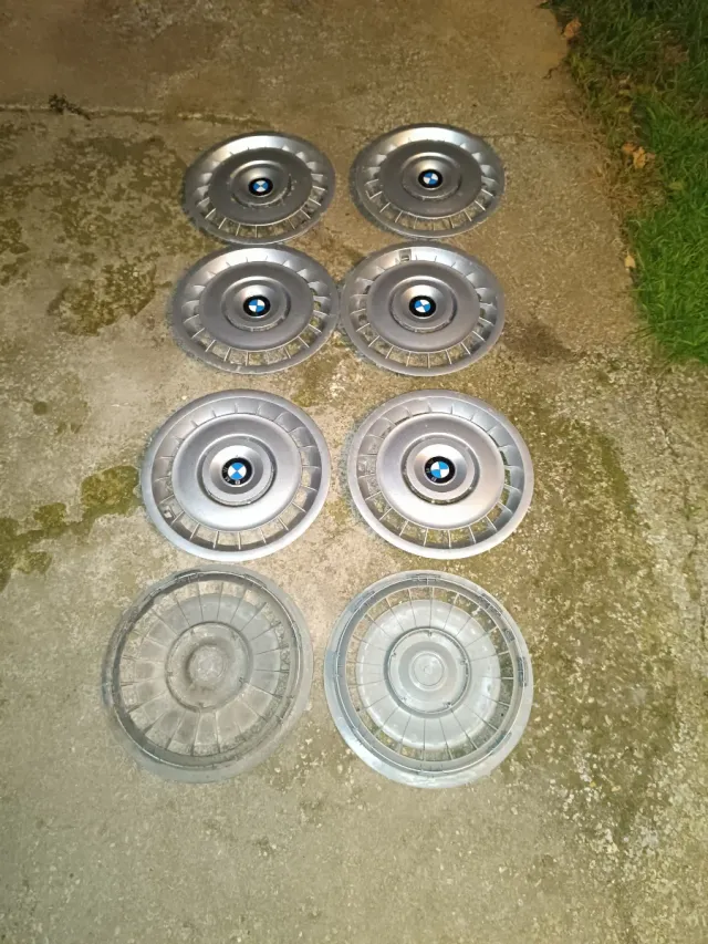 Tapacubos BMW (Set de 8)