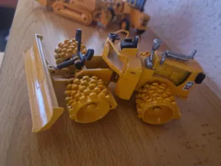 Maquinaria Caterpillar Modelo