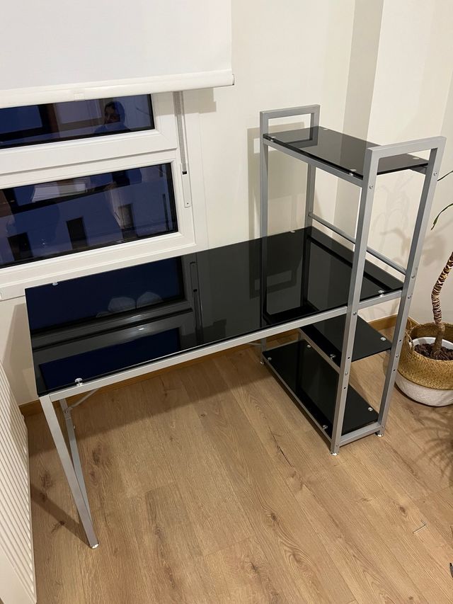 Escritorio cristal negro y metal