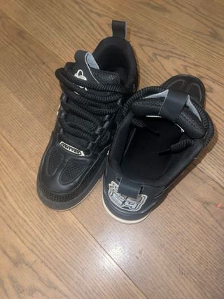 Scarpe Louis Vuitton LV Skate Nere