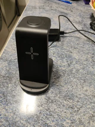 Cargador 3 en 1 Apple