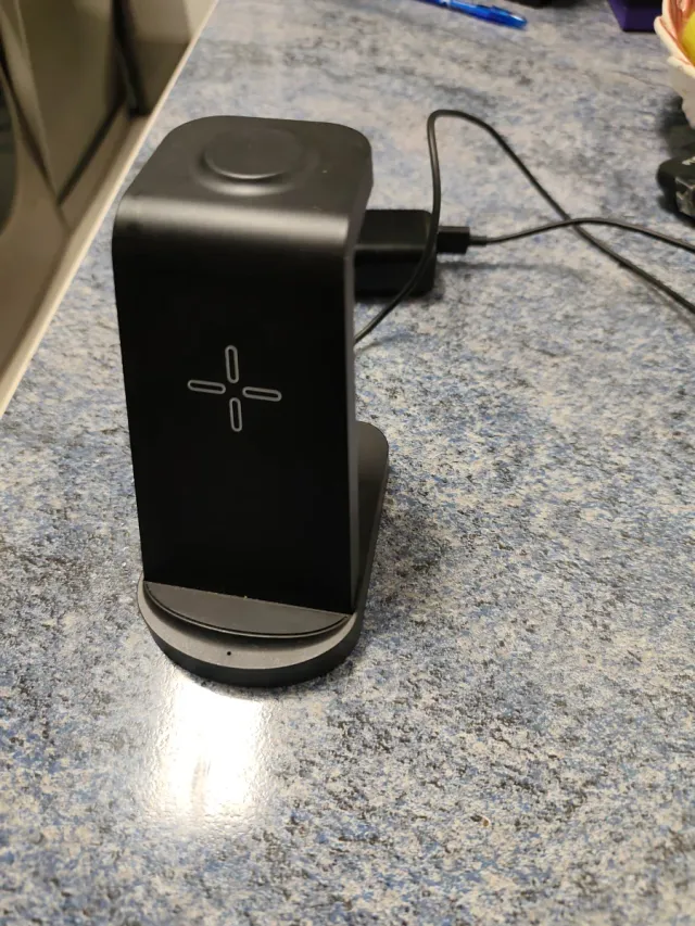 Cargador 3 en 1 Apple