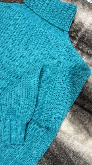 Pack 3 jerseys cuello vuelto talla única