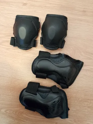 Kit de protección y ruedas para patines