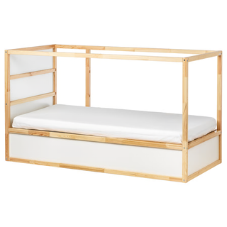 Cama infantil Kura Ikea con dosel
