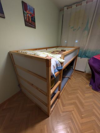 Cama infantil Kura Ikea con dosel