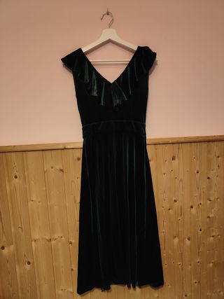 Vestido de terciopelo verde🌷