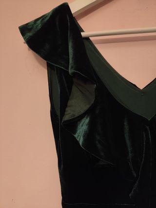 Vestido de terciopelo verde🌷