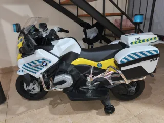 Moto Eléctrica Guardia Civil BMW