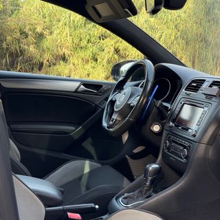 Volkswagen Golf 6 R20 DSG6 4Motion