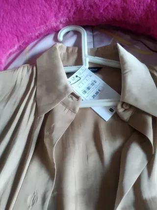 Ocasión, Bonito Conjunto de Blusa y Falda , Nuevo