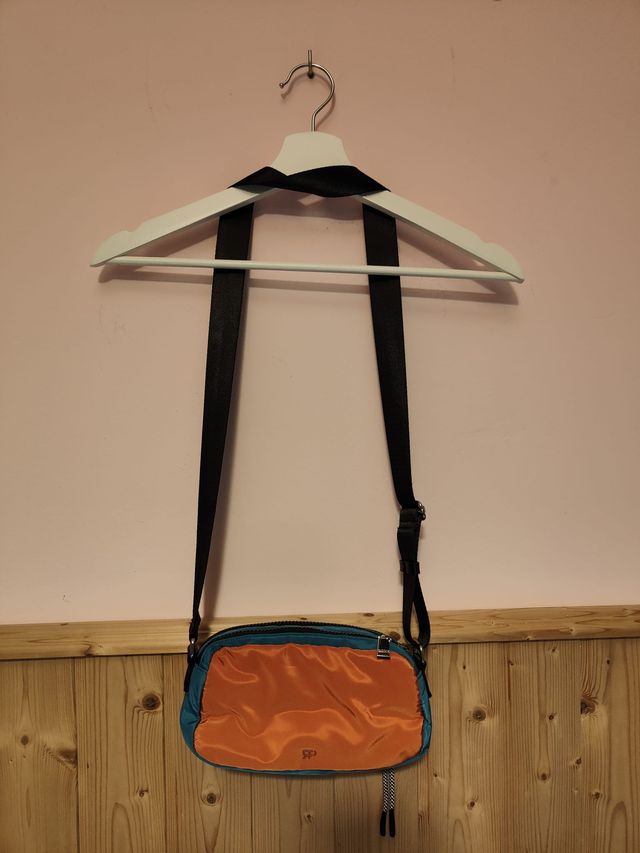 Bolso Parfois de colores🌷