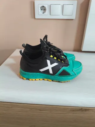 Zapatillas Munich Turquesa y Amarillas