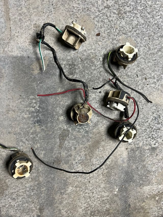 Pilotos Traseros Nissan Terrano