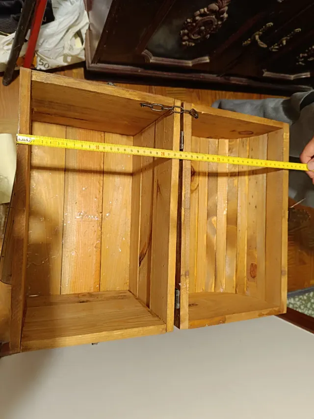 Baúl de madera antiguo