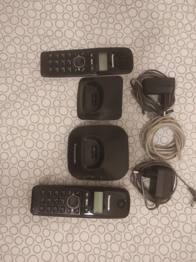 2 Teléfonos Inalámbricos Panasonic Negros