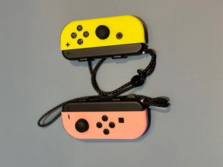 Joy-Con Nintendo Switch Amarillo y Rosa