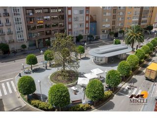 Piso en alquiler en Puerto Chico en Santander