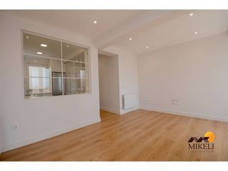 Piso en alquiler en Puerto Chico en Santander