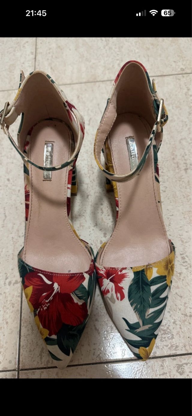 Tacones de flores