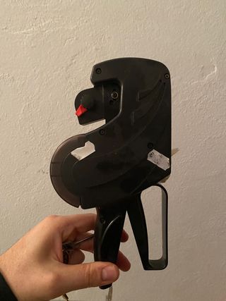 4 etiquetadoras X 15 euros