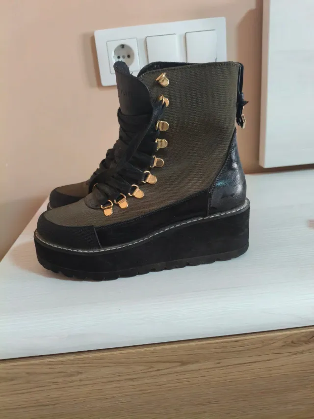 Botas militares caña alta