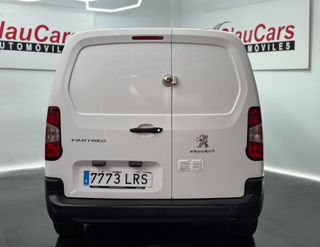 Peugeot Partner larga