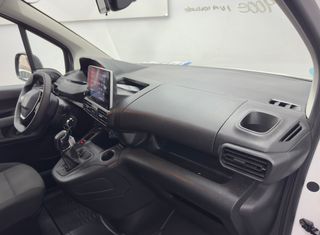 Peugeot Partner larga
