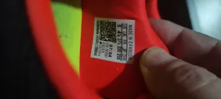 Zapatillas fútbol sala niño Adidas Predator negras