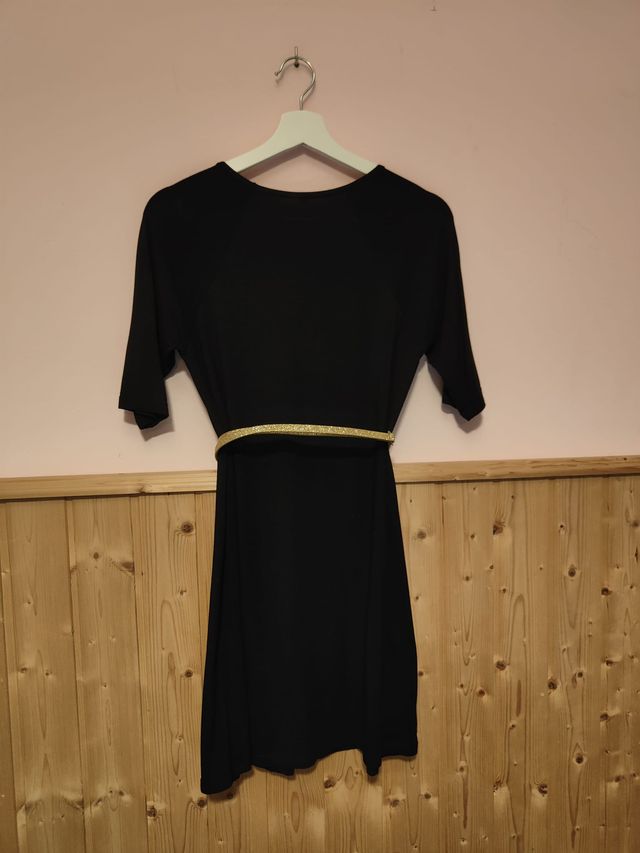 Vestido negro recto 🌷