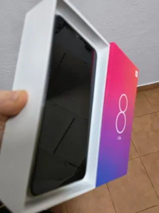 Xiaomi Mi 8 Lite