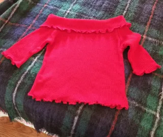 Jersey rojo cuello barco manga francesa