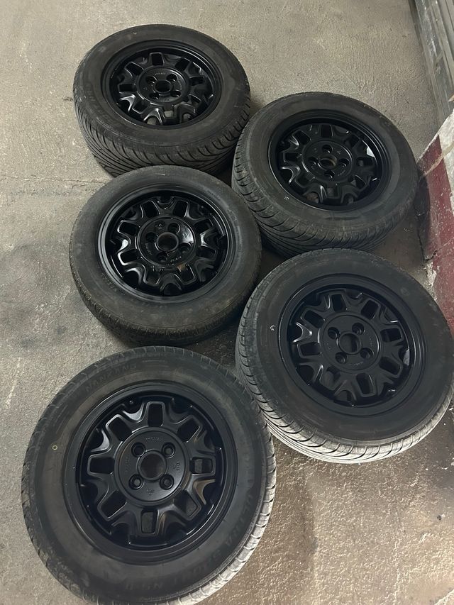 Llantas 14 con Neumáticos