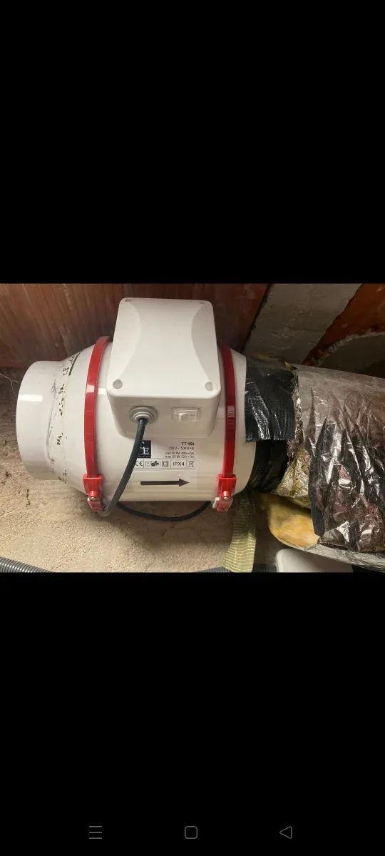 Extractor de aire de doble velocidad