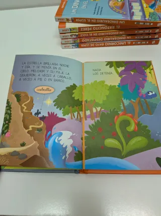 Colección libros aprende a leer, letra mayúscula.