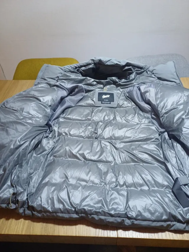 Anorak Pull&Bear plumífero gris Talla S