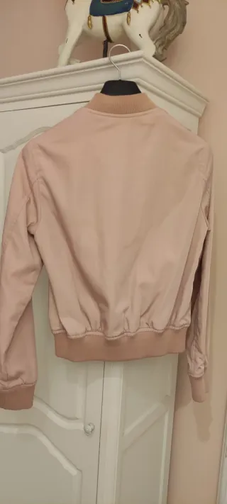 Bomber rosa palo Bershka