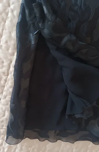 Top Armani Collezioni Negro sin Mangas