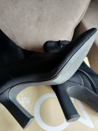 Botines Pull&Bear Negros Tacón