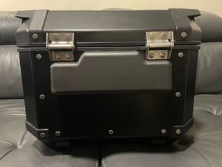 Baúl Givi para Triumph