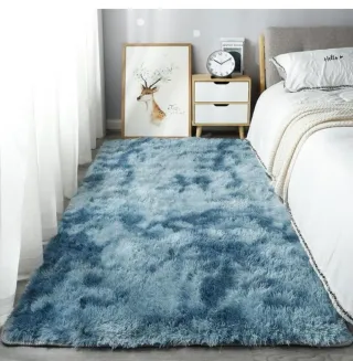Tappeto pelo lungo blu scuro 170x235cm
