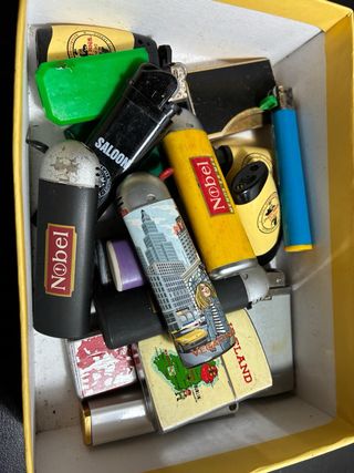 Collezione di accendini Vintage