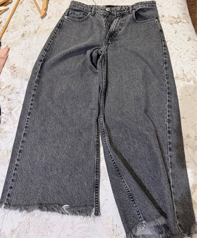 Pantalón Zara Gris Talla M