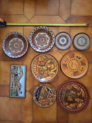 Piatti decorativi in ceramica