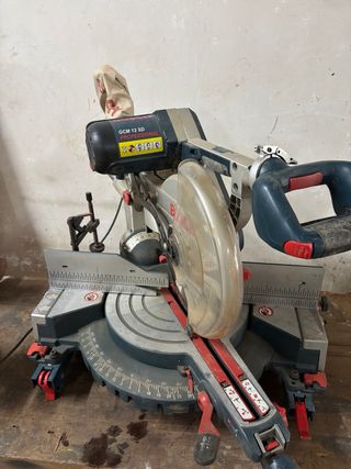 Sierra Ingletadora Bosch GCM 12 SD Profesional
