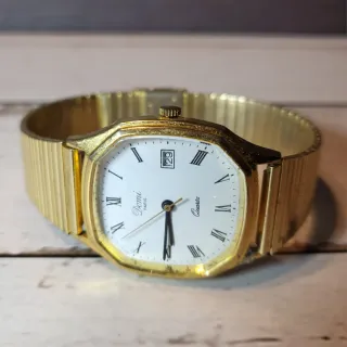 Reloj Domi Quartz Dorado Elegante