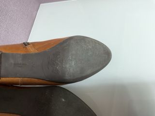 Botines de piel marrón