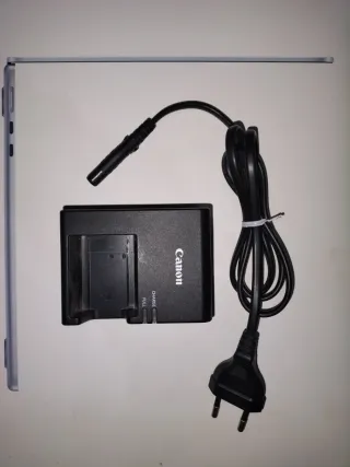 Caricabatterie Canon LC-E10E